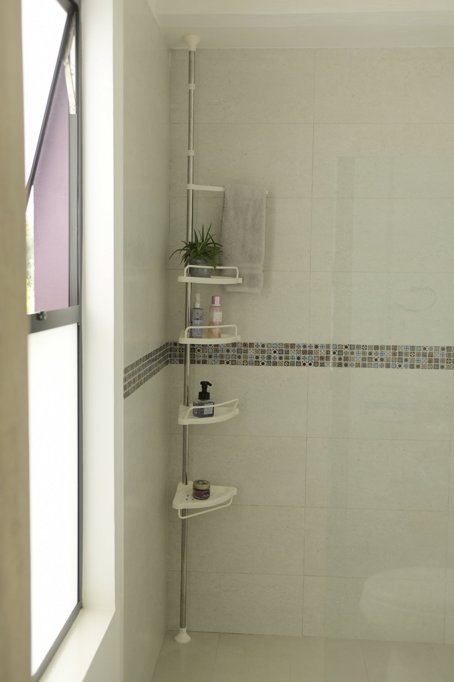 Organizador Esquinero de Baño 4 Niveles – Acero Inoxidable y Diseño Telescópico Anticorrosión - Mercacity Colombia