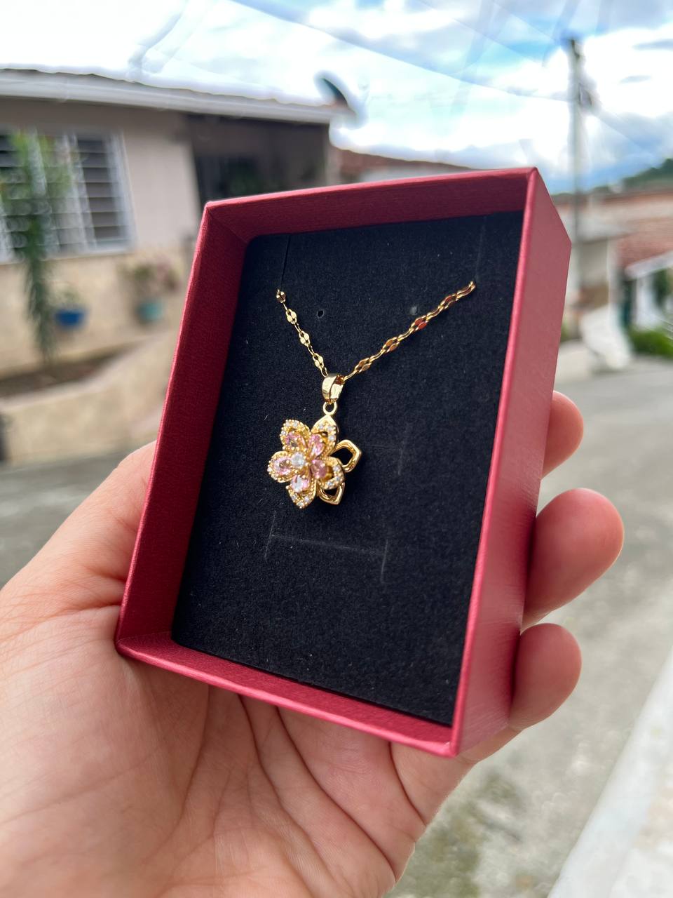 ✨ Collar Flor de Mulán – Belleza, Valentía y Poder Interior 🌸 - Mercacity Colombia